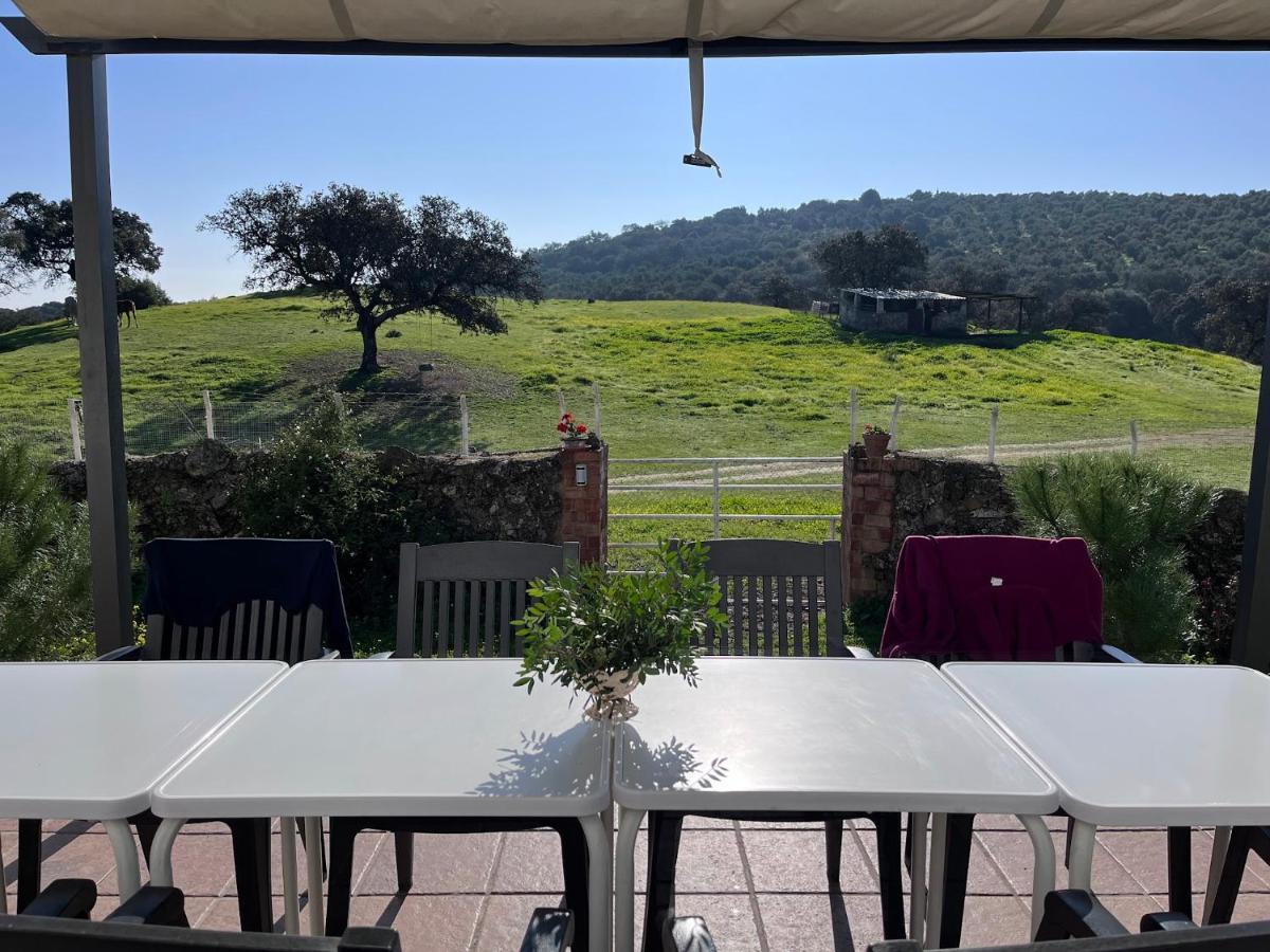 Villa Casa Cortijo En Dehesa Sierra Leon à La Puebla de los Infantes Extérieur photo